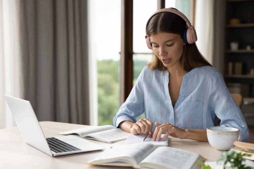How to Learn Basic Phrases in Any Language Fast (1)